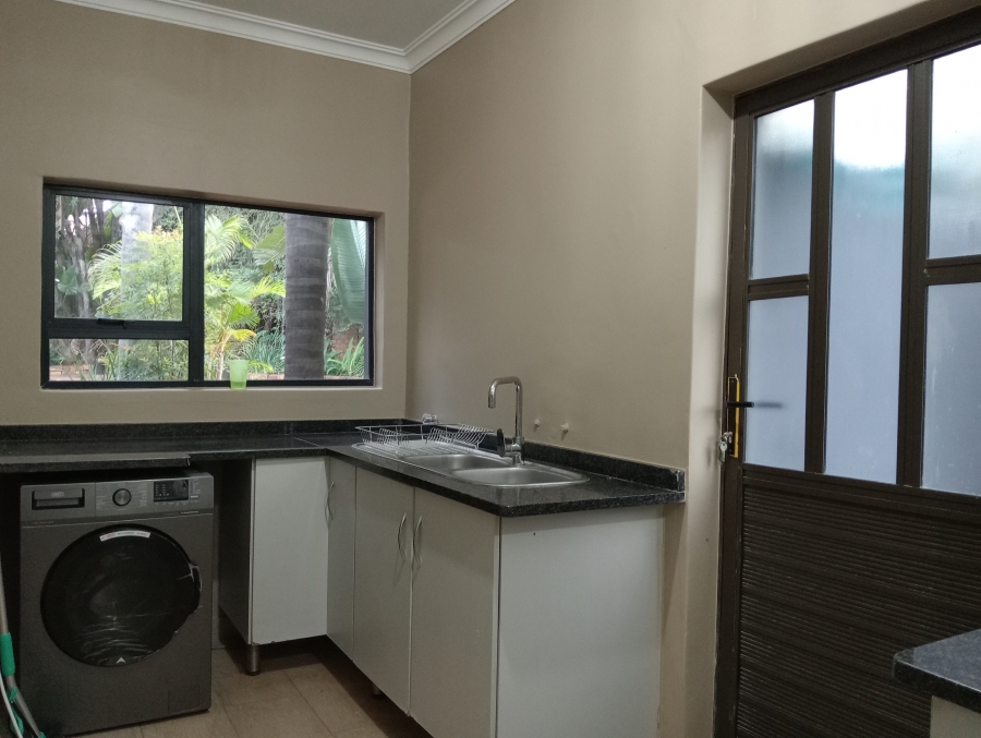To Let 4 Bedroom Property for Rent in Cashan North West